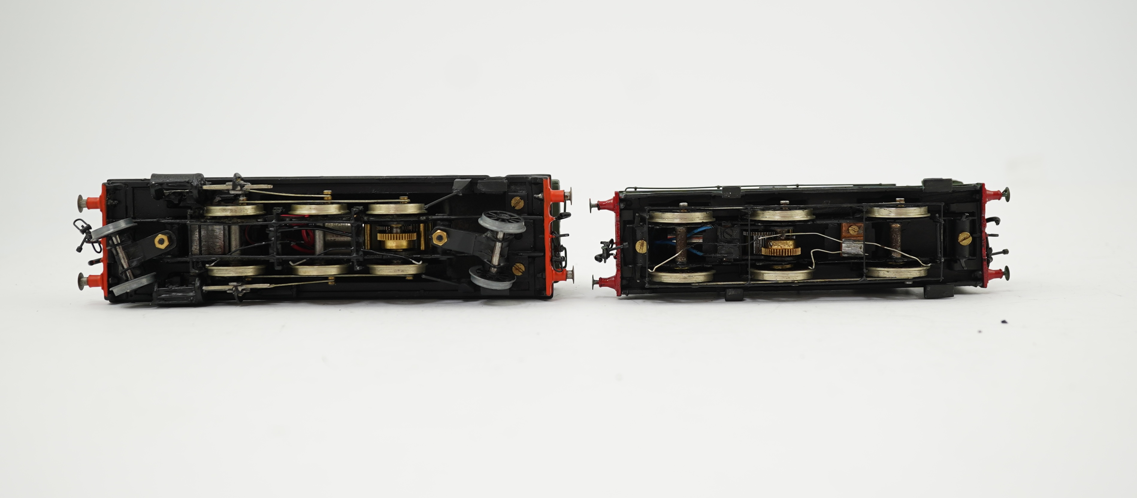 Two 00 gauge brass and white metal kit built GWR tank locomotives; a 4400 class 2-6-2 Prairie Tank, 4401, together with an 1854 class 0-6-0PT, 1861, constructed, painted and lined to a high standard, both motored for two